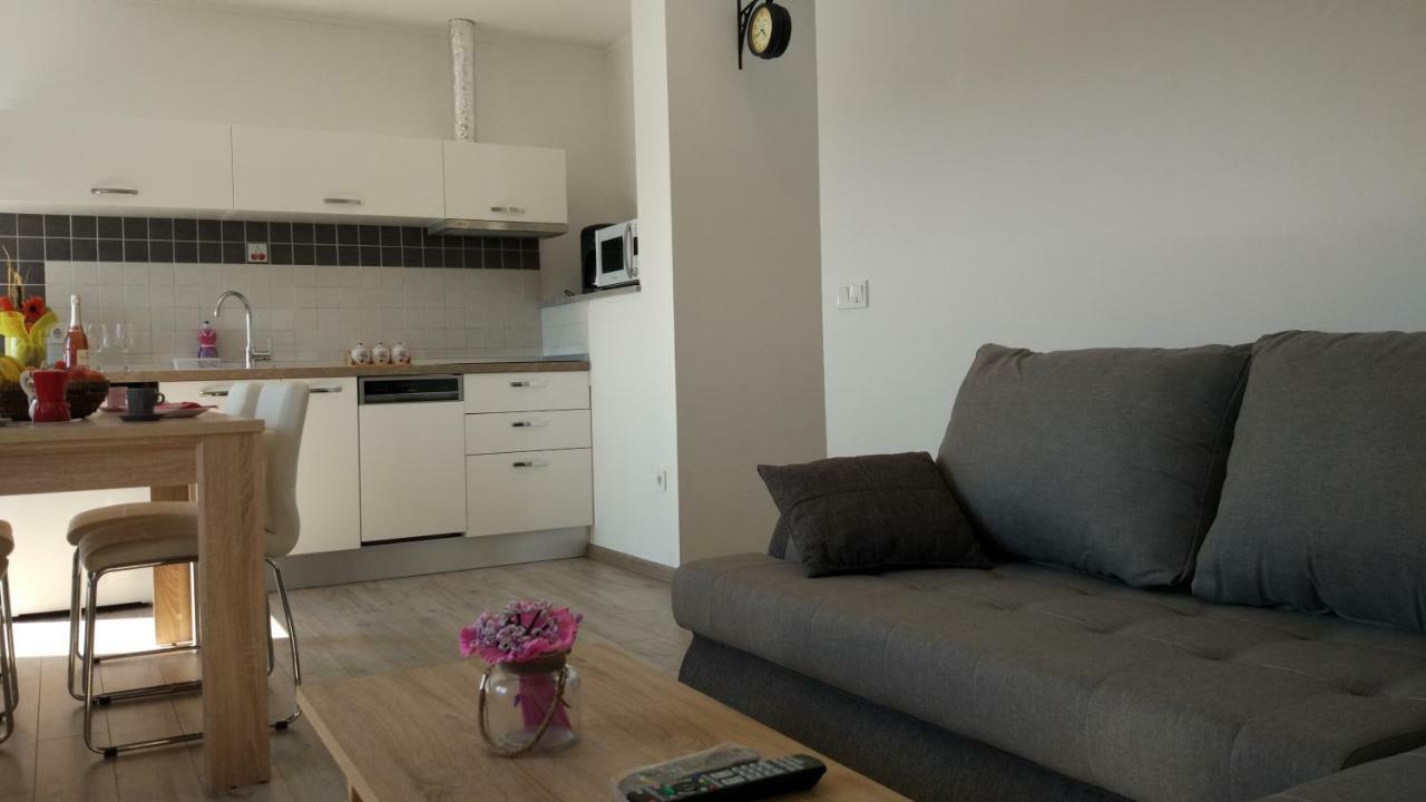 Apartments Angeline Rovinjsko Selo Exterior foto